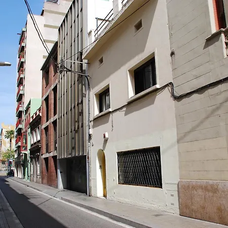 Casita Amarilla Barcelona