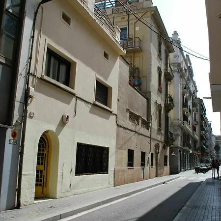 Casita Amarilla 3* Barcelona