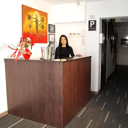 Casita Amarilla Liebeshotel Barcelona